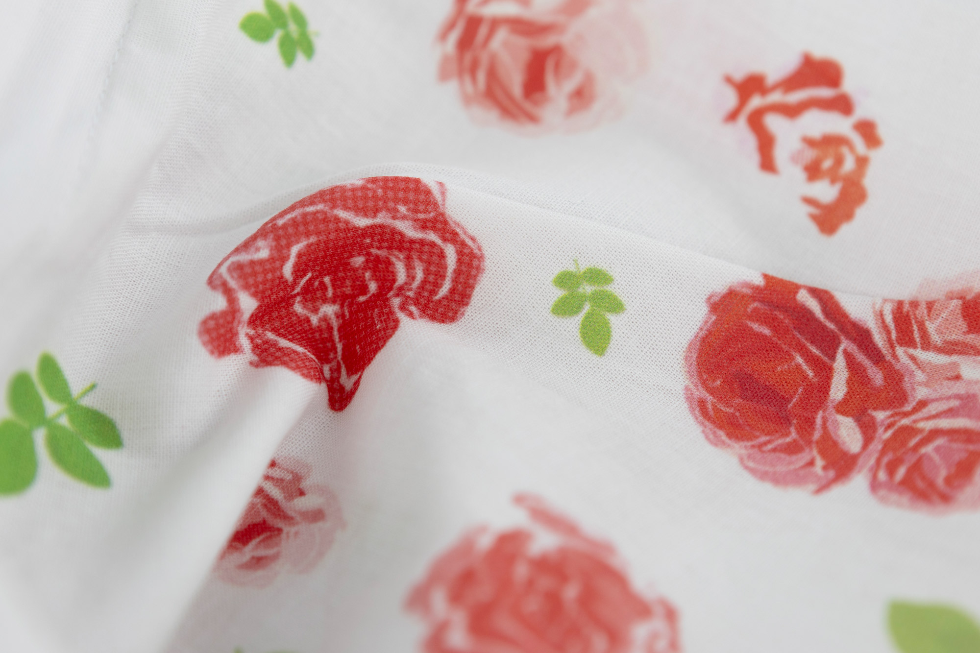 Trautesheim Bettwäsche-Set ROSA ROT Rosen-Bettwäsche in 135 x 200 cm und 80 x 80 cm